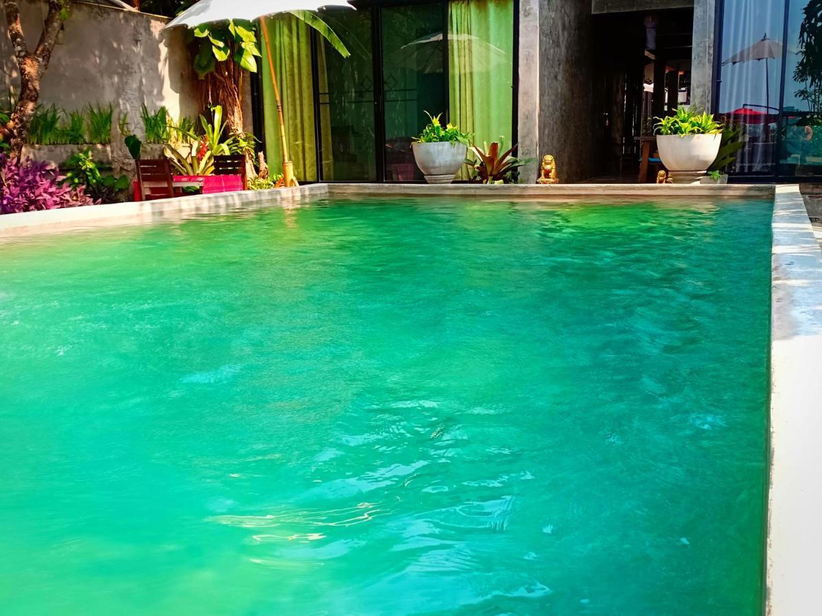 Sofa Gallery Hotel Nong Khai Buitenkant foto