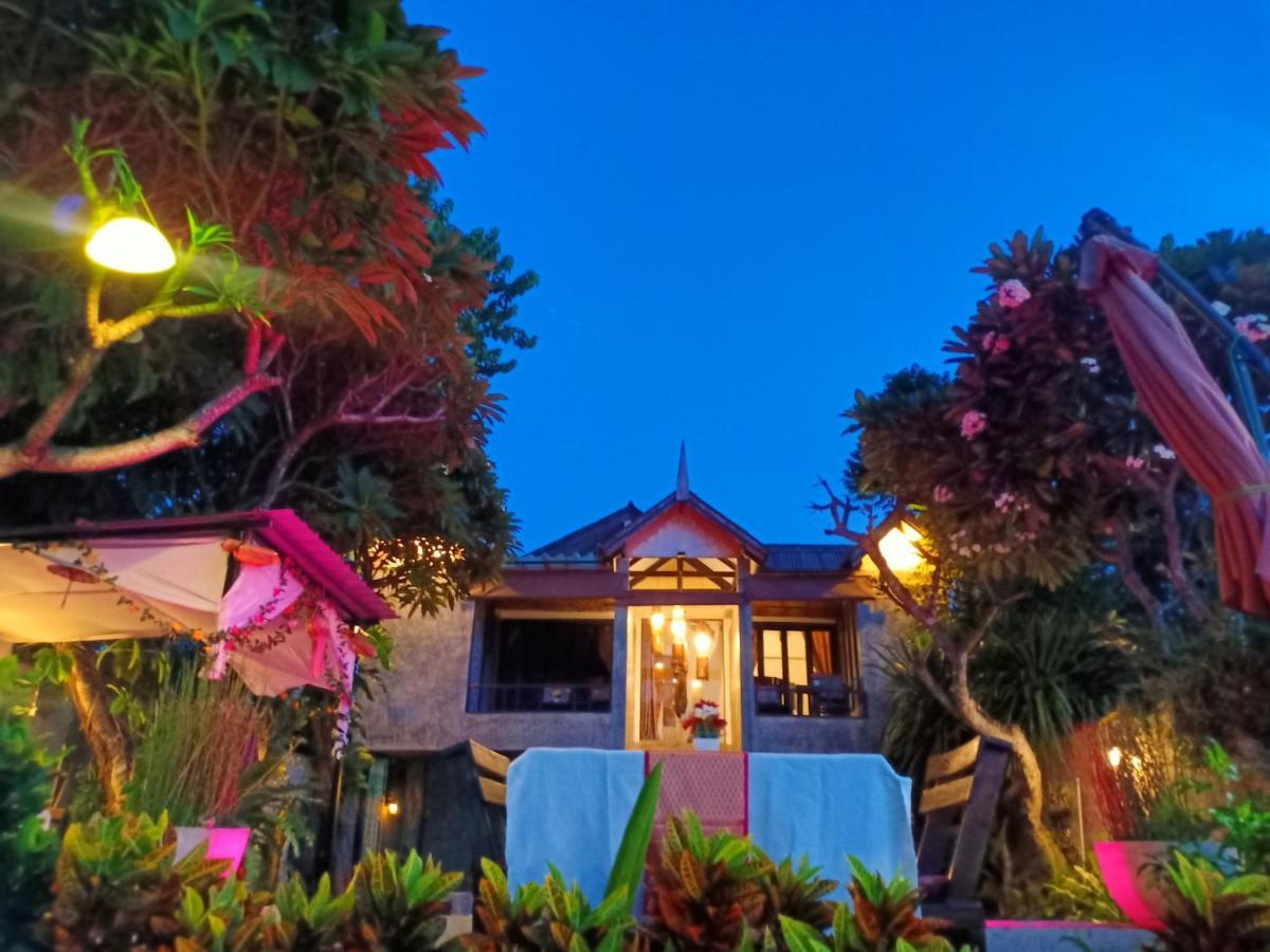 Sofa Gallery Hotel Nong Khai Buitenkant foto