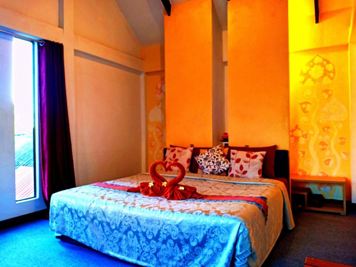 Sofa Gallery Hotel Nong Khai Buitenkant foto